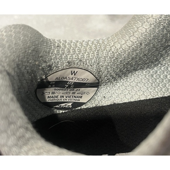 Altra Torin 5 Shoes Womens Size 7.5  Green/coral Comfort Running Sneakers - Picture 15 of 15